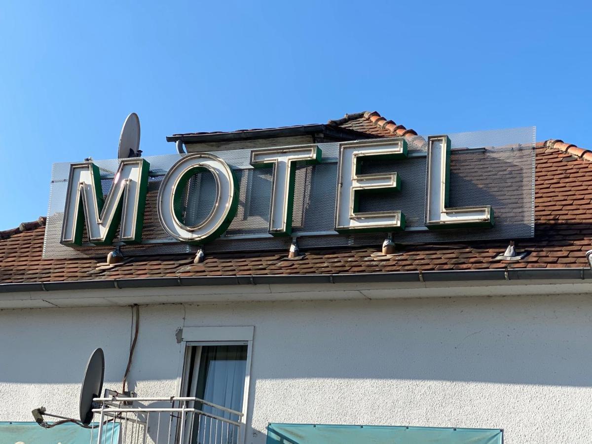 Motel Herbold Knüllwald Εξωτερικό φωτογραφία